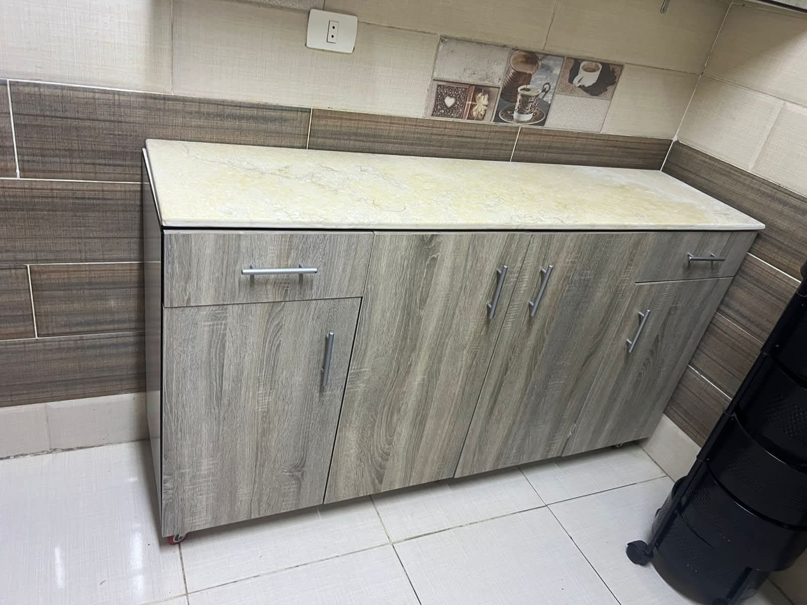 مطبخ قطعتين