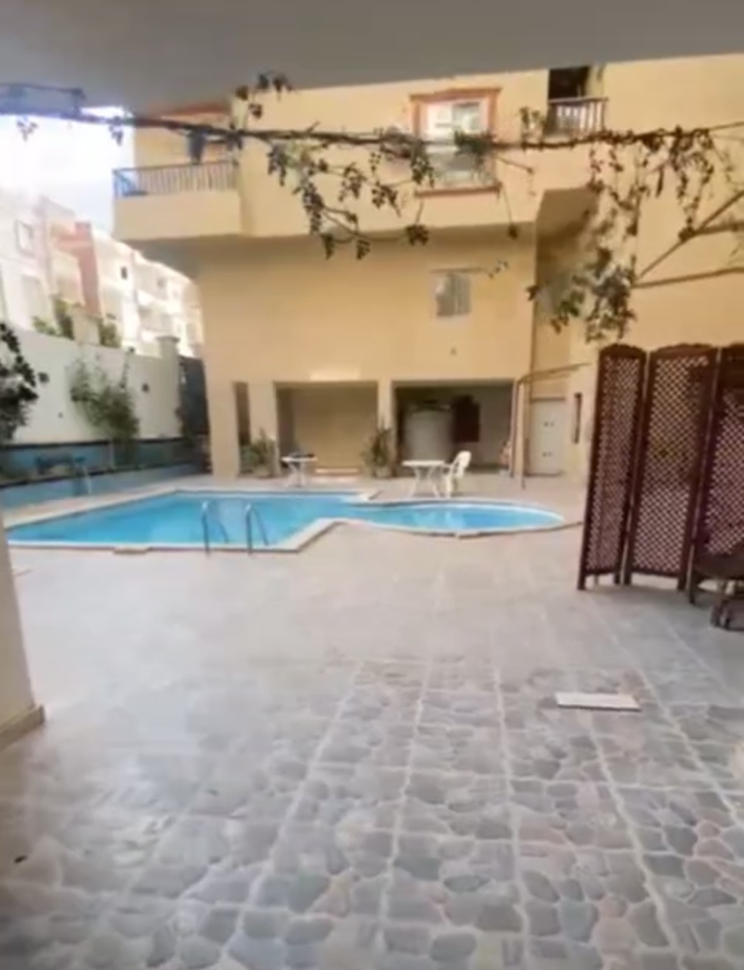 استوديو الانتر